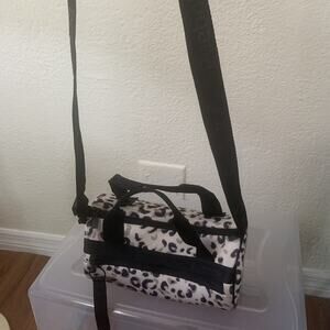 Reebok Duffle/ Cosmetic/ Luggage/ Gym Leopard Print Bag With Adjustable Strap